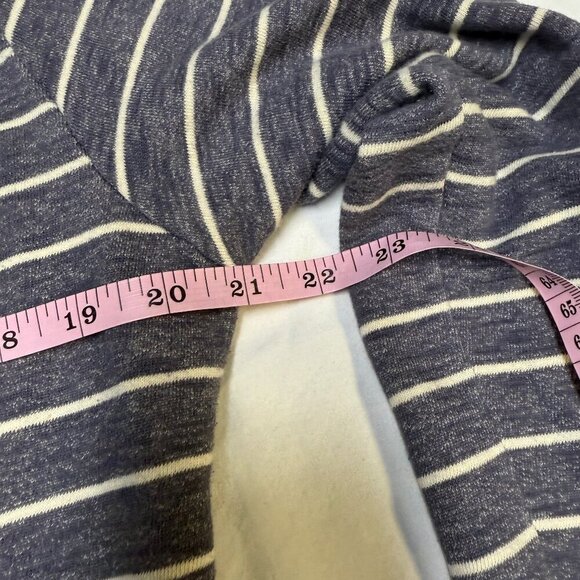 The North Face Fallsgrove Wrap Sweater, Blue and White – Women’s Medium, EUC - Picture 11 of 12